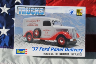 Revell 85-4930  1937 Ford Panel Delivery